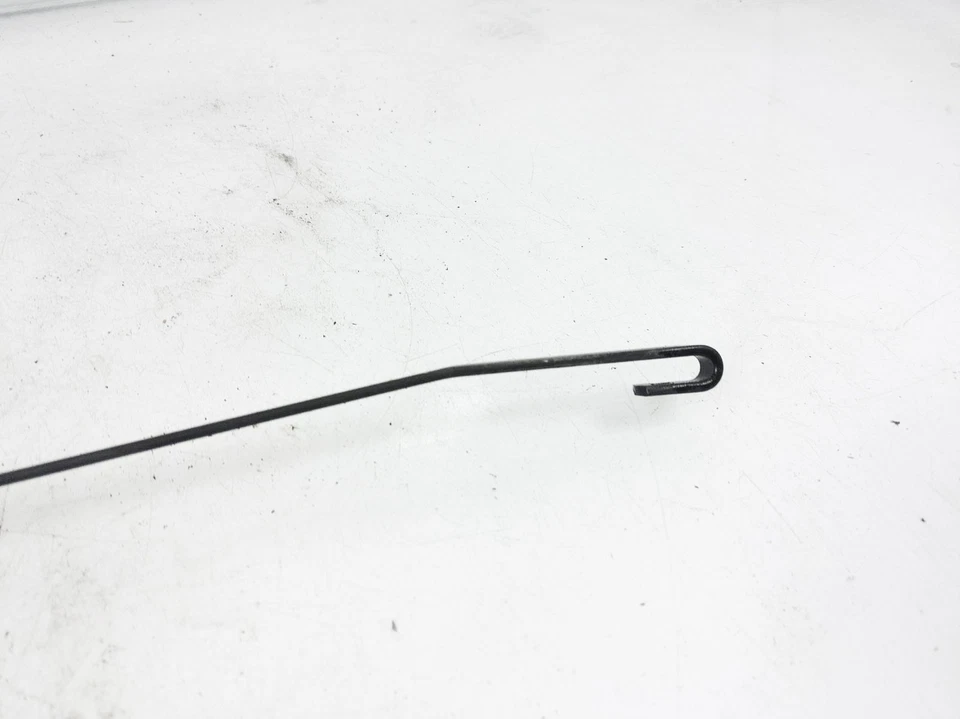 Brazo limpiaparabrisas pasajero derecho Mazda Rx-8 2004-2011 Fe02-67-321 Foto 3 de 4