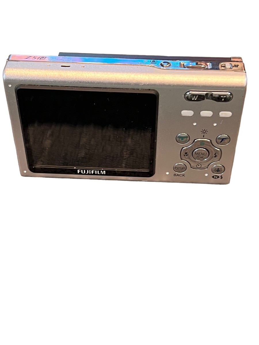 【美品】　Fujifilm FinePix Z5 ブラウン　ケース付 Fujifilm FinePix Z5 Brown Compact Digital Camera Japan