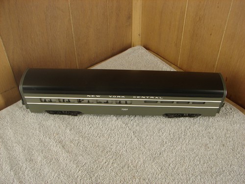 Lionel 6-7207 New York Central 20th Century Aluminum Dining Car with box - Picture 9 of 17