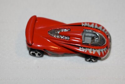 Vintage 1990 Hot Wheels Shark Park Red Speed Shark Teeth 1/64