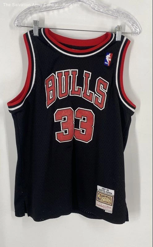 Scottie Pippen Chicago Bulls NBA Jerseys for sale | eBay