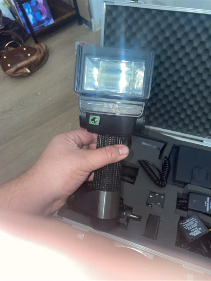 Sunpack Auto 522 Thyristor Full Kit With  All Accessories  And Case - Image 2 of 4