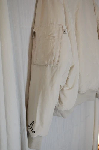 Nike Jordan Cream Padded MA-1 Bomber Jacket Quilted Lining Jumpman Sleeve image 8
