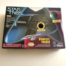 Star Trek VI Movie Electronic Starfleet Phaser 1997 Playmates 16144 Vintage Y2K