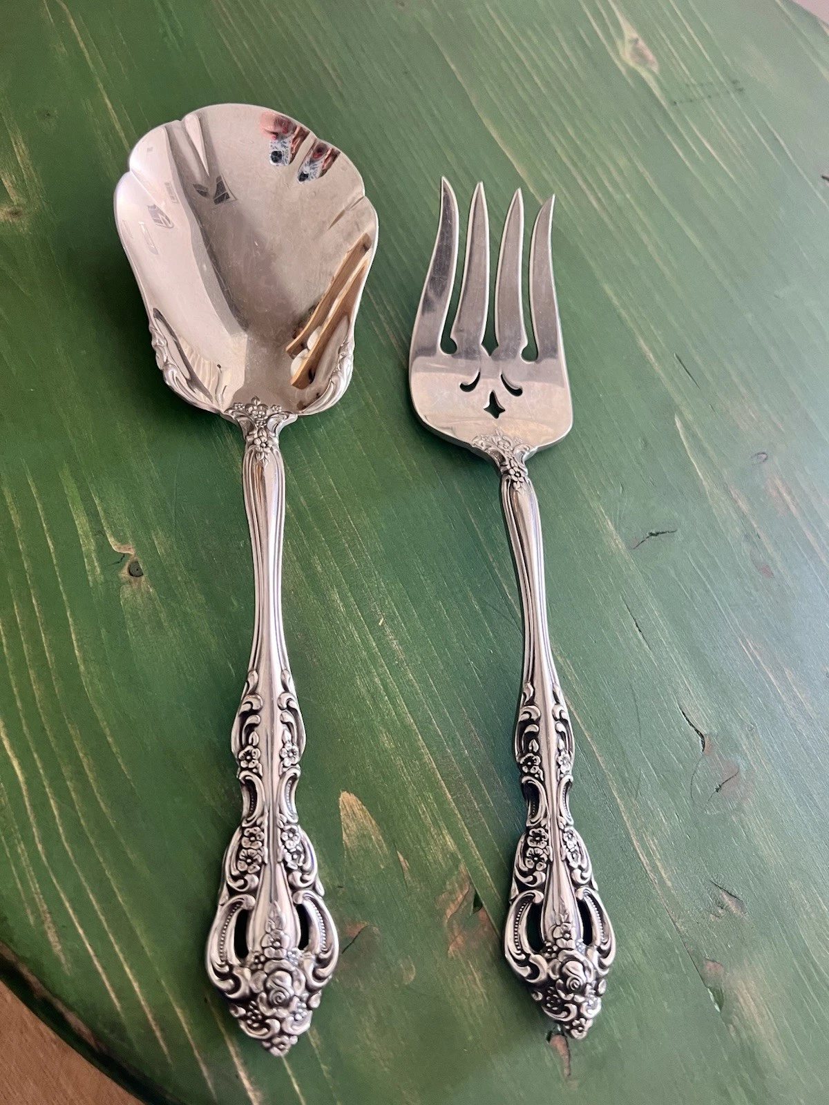 Oneida Michaelangelo Stainless Cold Meat Fork Scallop Edge Serving Spoon