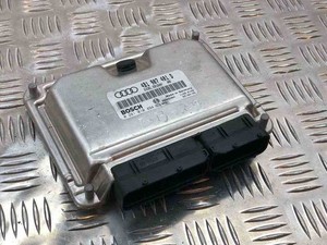 AUDI A6 4A2, C8 Motorsteuergerät ECU 4B1907401D 2.50 Diesel 2003 31808131