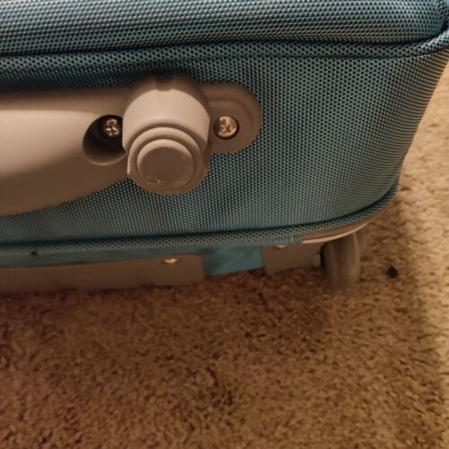 Delsey Overnight Travel Bag Handle Wheels Ice Blue Rolling Luggage Rare. - Picture 5 of 23