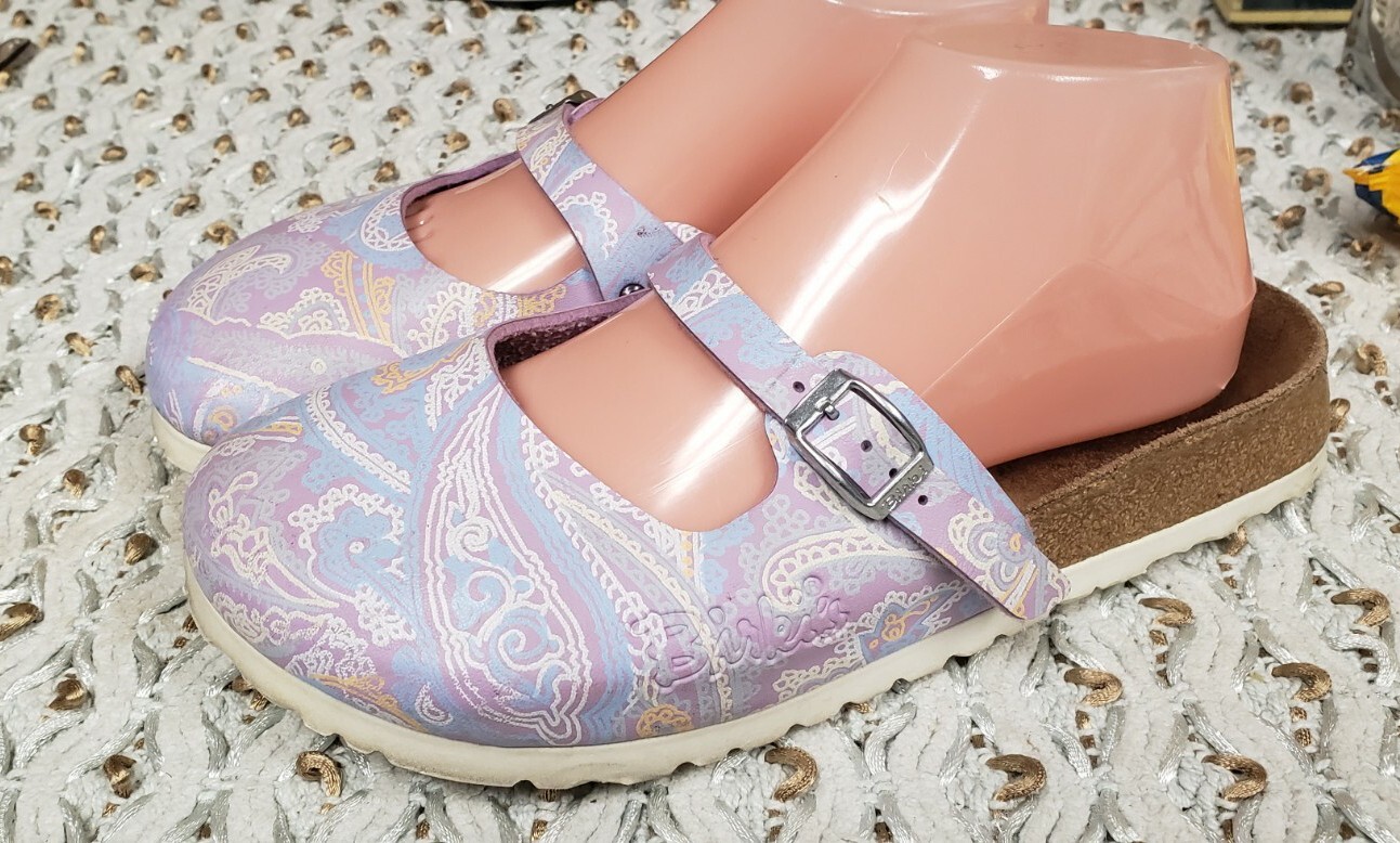 Birkenstock Womens Messina Birkenstock | Cute shoes, Comfortable shoes,  Shoe boots