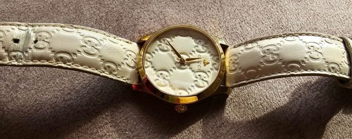 Gucci G Timeless Unisex Quartz Cream Leather Strap watch 38mm - Picture 5 of 8