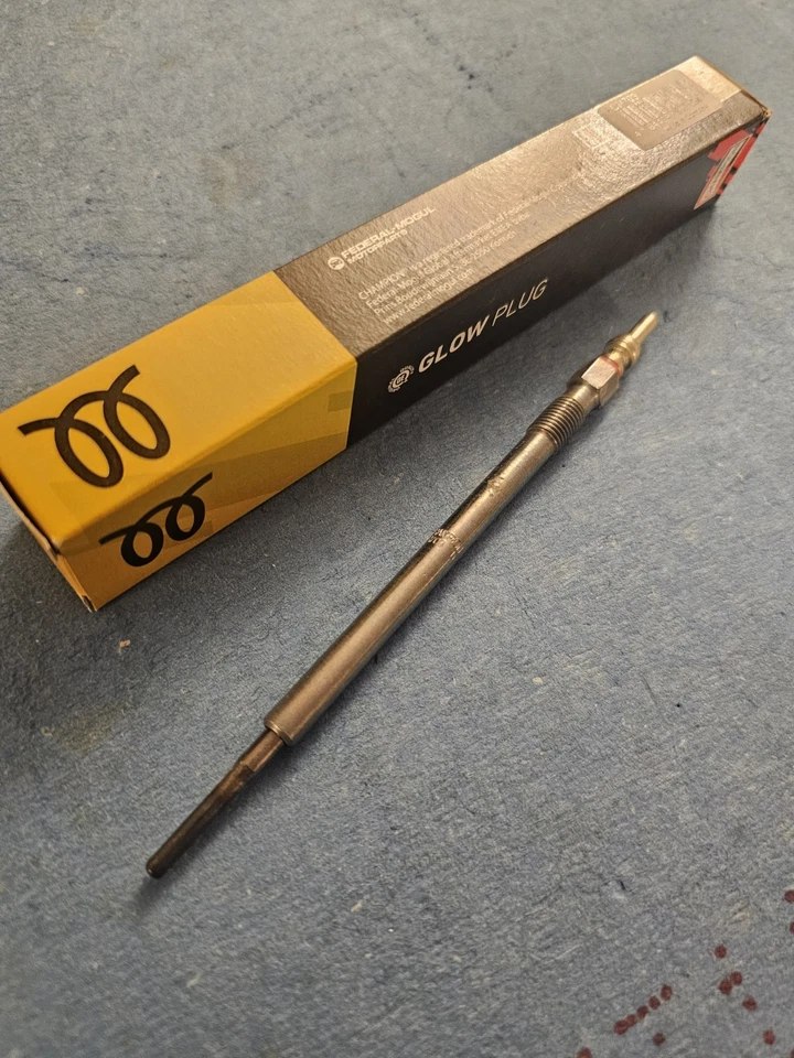 6XNEW CHAMPION DIESEL GLOW PLUG FOR CHRYSLER 300C 3.0CRD CH709 MADE IN GERMANY - Image 2 of 4