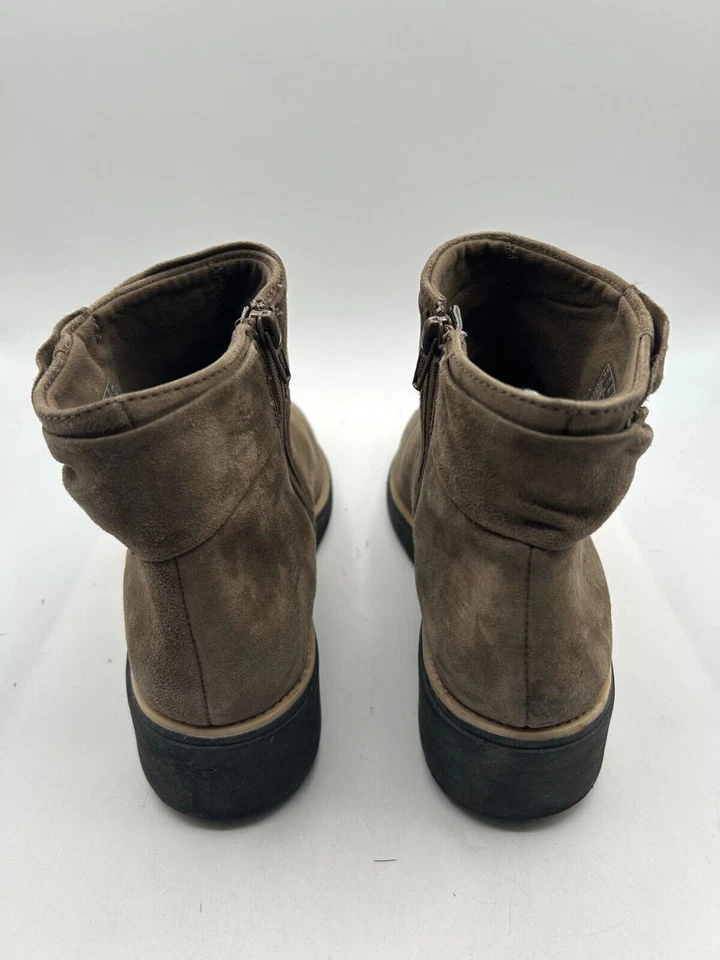 Clarks Sharon Salon Wedge Boot Women's Sz 11M Brown Leather Suede Side Zip Ankle - Image 3 of 4