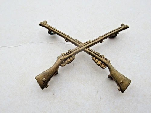 WW1 Era Marksman's Brass Sleeve/Arm Badge