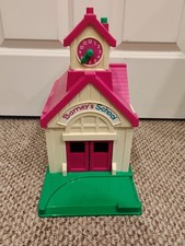 Vintage 1993 The Lyons Group BARNEY Barney's School House Play Set No Figures 