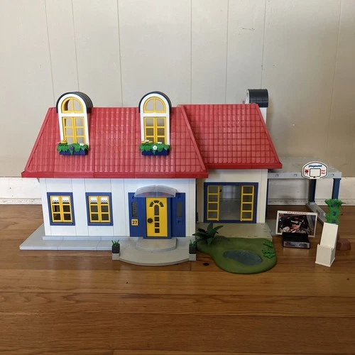 RETIRED Vintage Playmobil 3965 Modern Red Roof Home House Dollhouse Incomplete