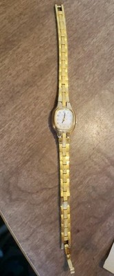 Vintage Pulsar By Seiko V811-5300 Quartz Gold Tone Ladies Watch Needs Battery