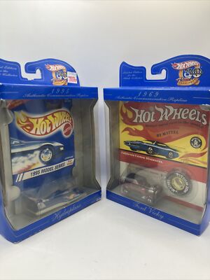 1997 Hot Wheels 30 Years Bundle With 1967 Ford Vicky And 1995 Hydroplane Vintage