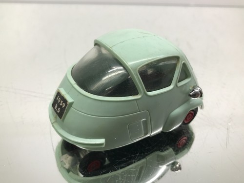BS FRANCE PLASTIC BMW ISETTA VELAM 1957 -LIGHT GREEN 1:25? ex rare- GOOD - 328 - Imagen 7 de 9