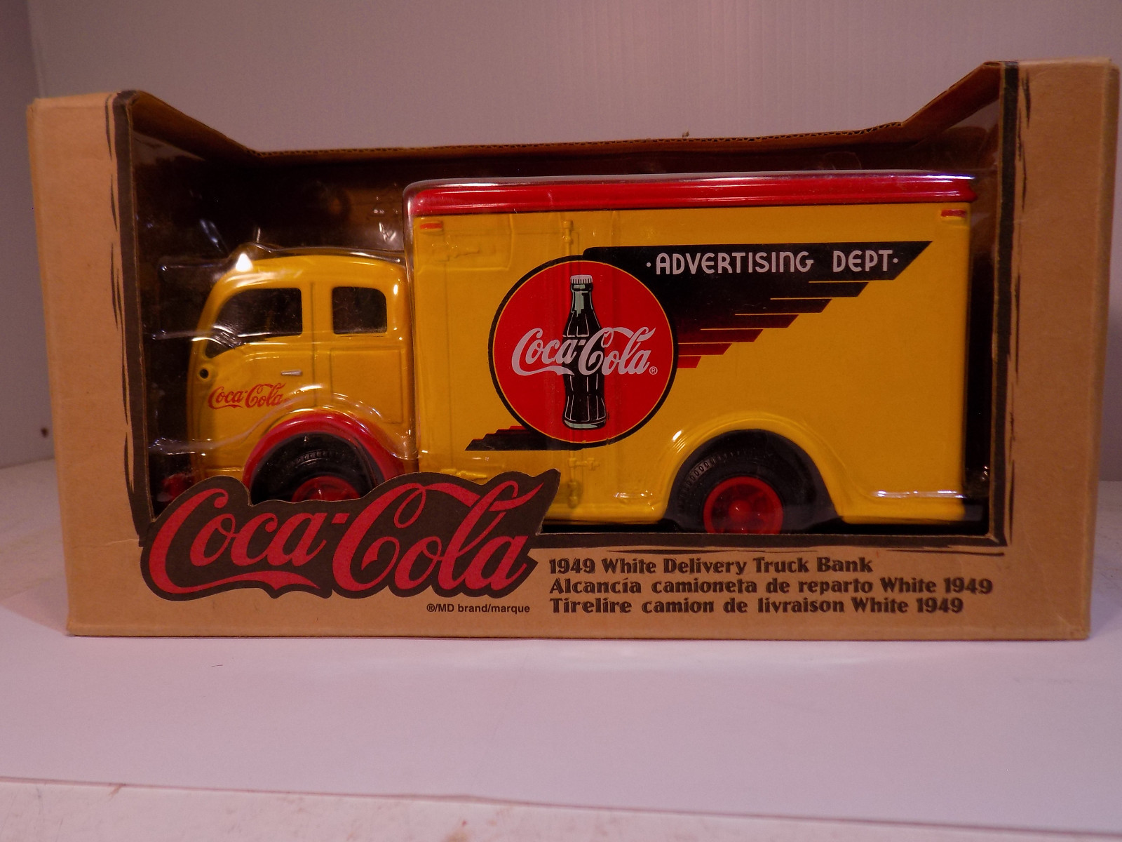 coca cola diecast delivery truck