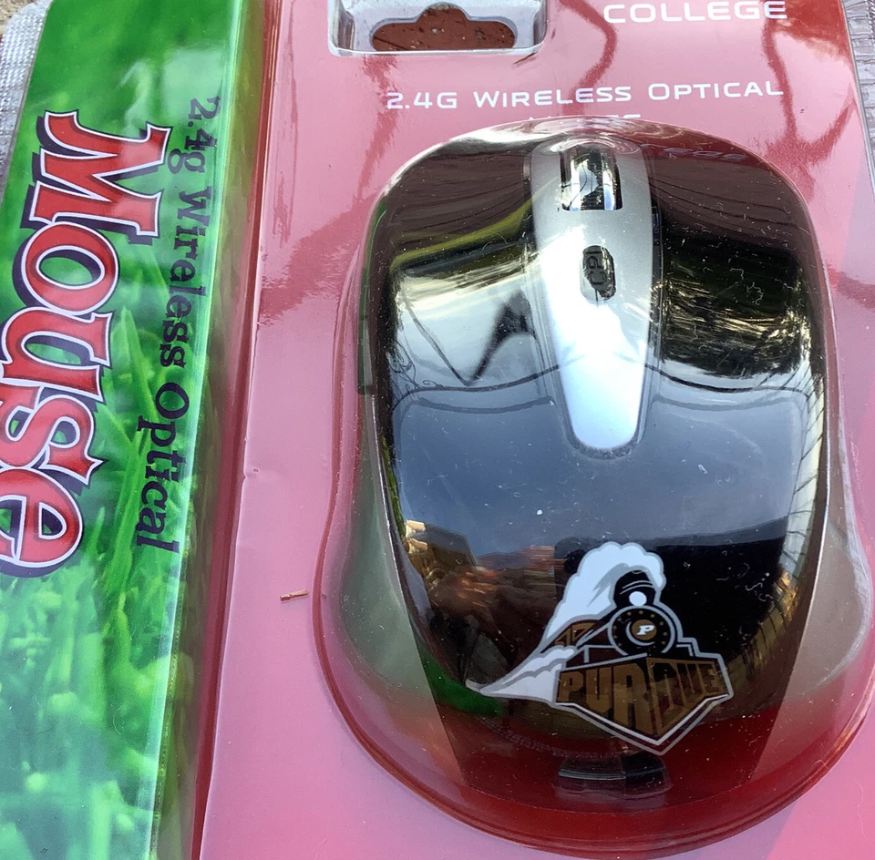 Perdue Boilermakers Wireless Optical Mouse 2.4G Windows / Mac College NCAA - Image 2 of 4