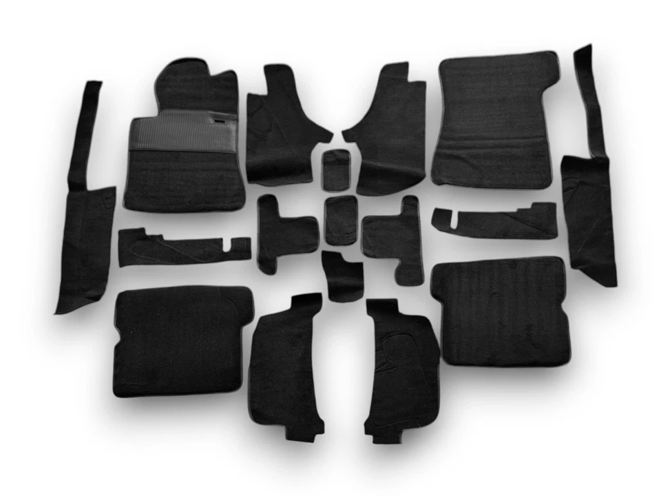 Комплект ковровых покрытий для Mercedes SL107 R107/W107 резиновые протекторы пятки черные - Изображение 2 из 4