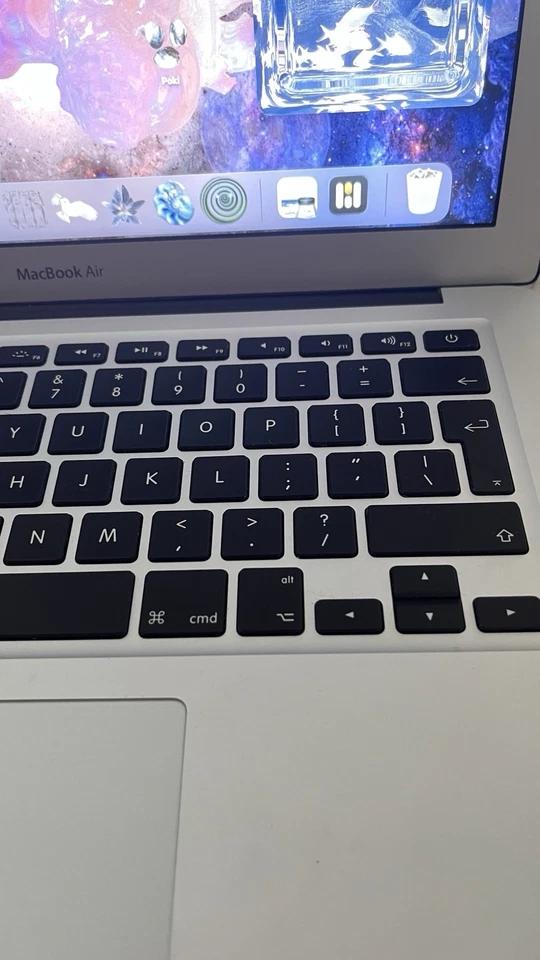 Apple MacBook Air 13" 2017 · i5 · 8GB · 256GB, Foto 2 von 5