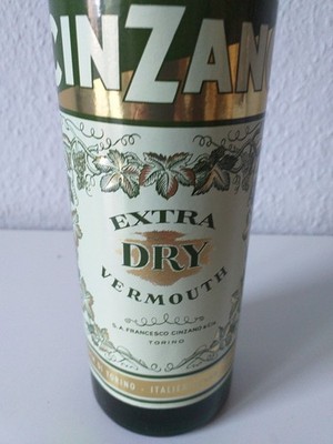 CINZANO EXTRA DRY VERMOUTH 15% - 0,70 Ltr - 70er Jahre , 120526K-4