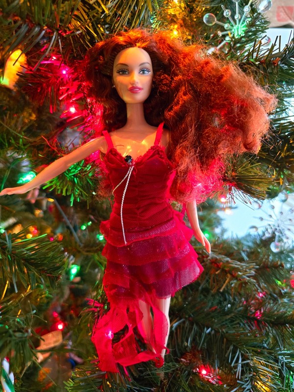 Mattel  Barbie Fashion Fever Drew red hair Doll Unboxed Dressed Fashion Doll