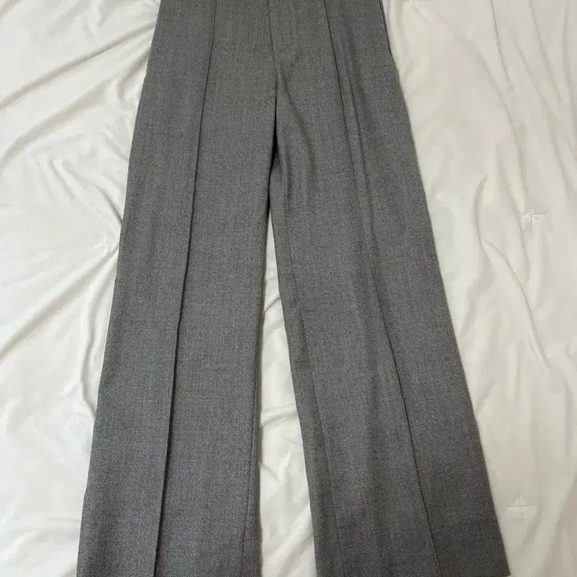 Facade Pattern Grey Slacks S - Good Condition - image 1