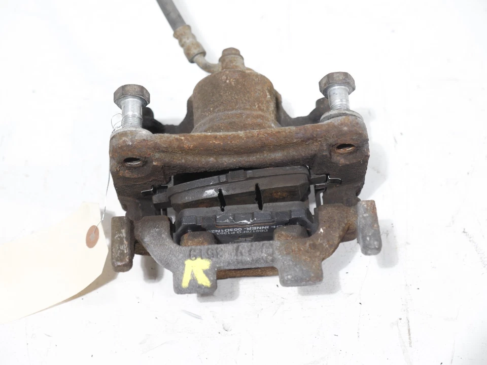 Pinça de freio a disco traseira direita do passageiro Infiniti QX60 2014-2020 FABRICANTE DE EQUIPAMENTO ORIGINAL 93K - Imagem 4 de 4