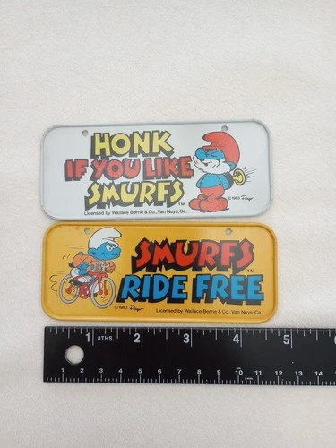 Smurfy Road Trip: 1980s Mini License Plate Pair