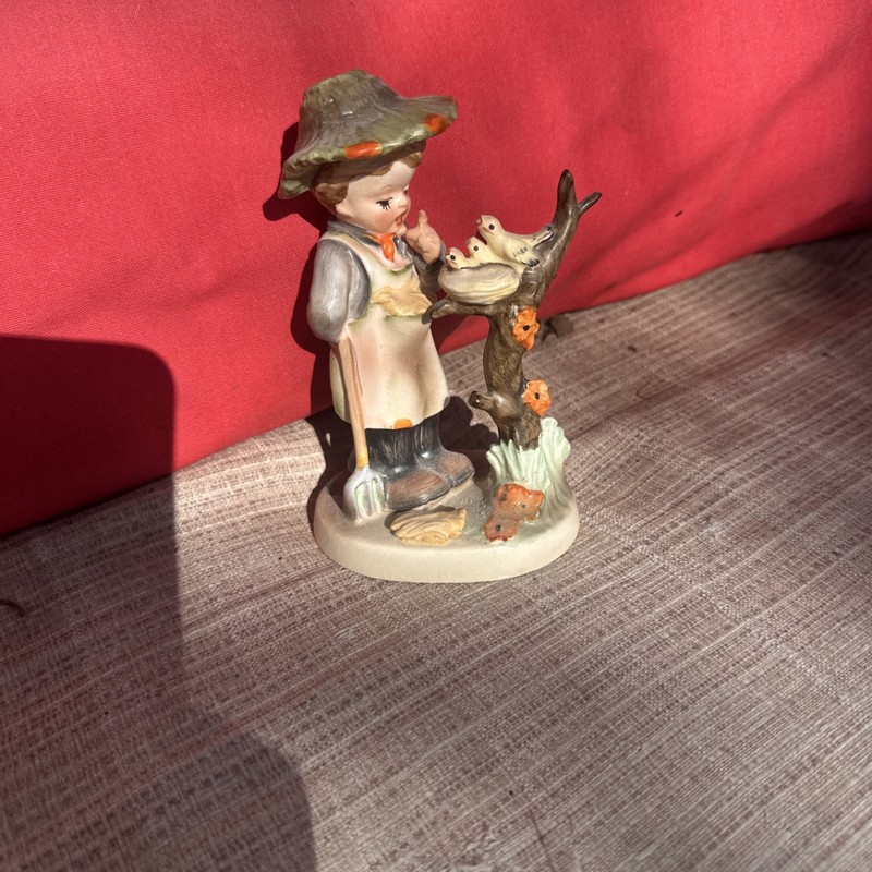 Bisque Little Farmer Crossed Arrows M6585 Boy Whispering To Birds Hay Day