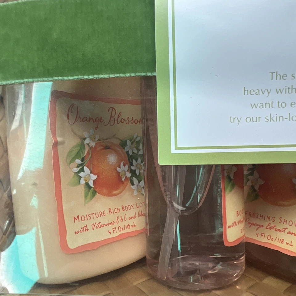 Bath & Body Works Loción Flor de Azahar, Spray, Gel (Niebla, Lavado) JUEGO NUEVO EN PAQUETE Viaje Foto 2 de 4
