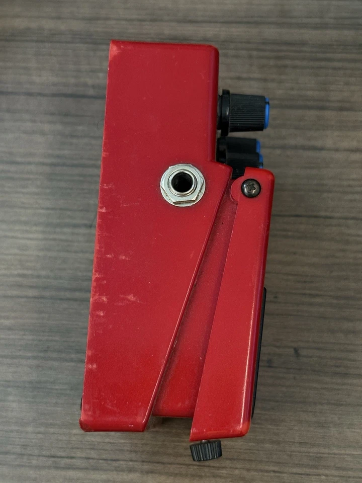 DL-1 Delay Guitar Effects Pedal 1980's Early Model  - Image 2 of 4