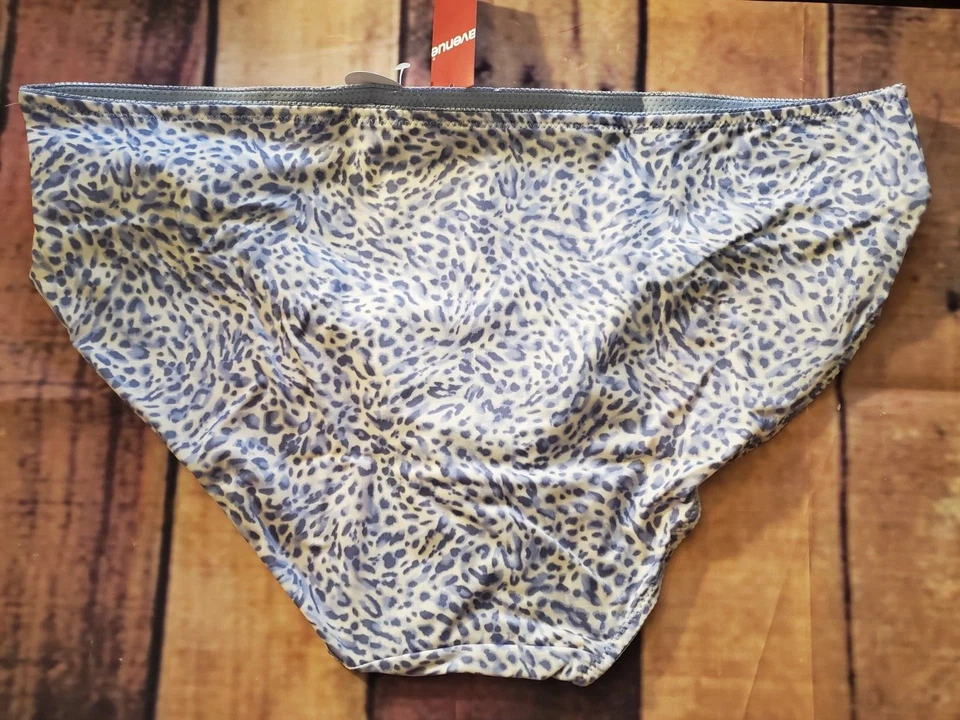 NUEVO CON ETIQUETAS - Avenue Body - Calzoncillo - 26/28 - Azul/Blanco - Nylon - Acentos de encaje Foto 2 de 2