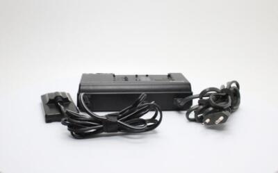 CARICABATTERIA UNIVERSALE CARICATORE LCD USB PER CELLULARE FOTOCAMERA
