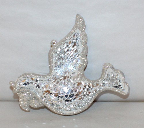 Large Sparkly Silver Glass & Glitter Dove W/Olive Branch Christmas Ornament - 第 1/3 張圖片