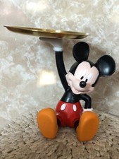 Beautiful Disney Character Mickey Mouse Figurine Holding A Tray 15x12cm