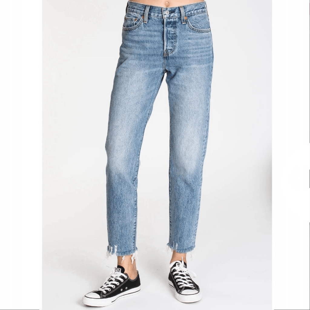 Levi’s Premium Wedgie Fit Icon Straight Leg High Rise Jeans Med Wash Size 30