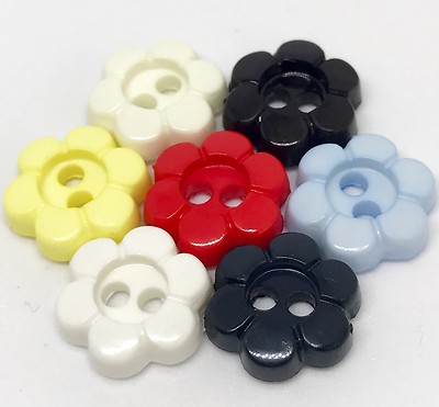 10 HÜBSCHE GÄNSEBLÜMCHENBLUME ZWEI LOCHKNÖPFE, 7 FARBEN TOP QUALITÄT Größe 18 (11 mm)