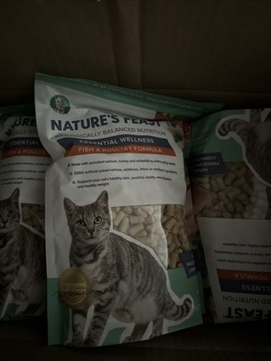 Dr Marty Natures Feast Fish & Poultry Freeze-Dried Cat Food For Adult Cat 12 oz