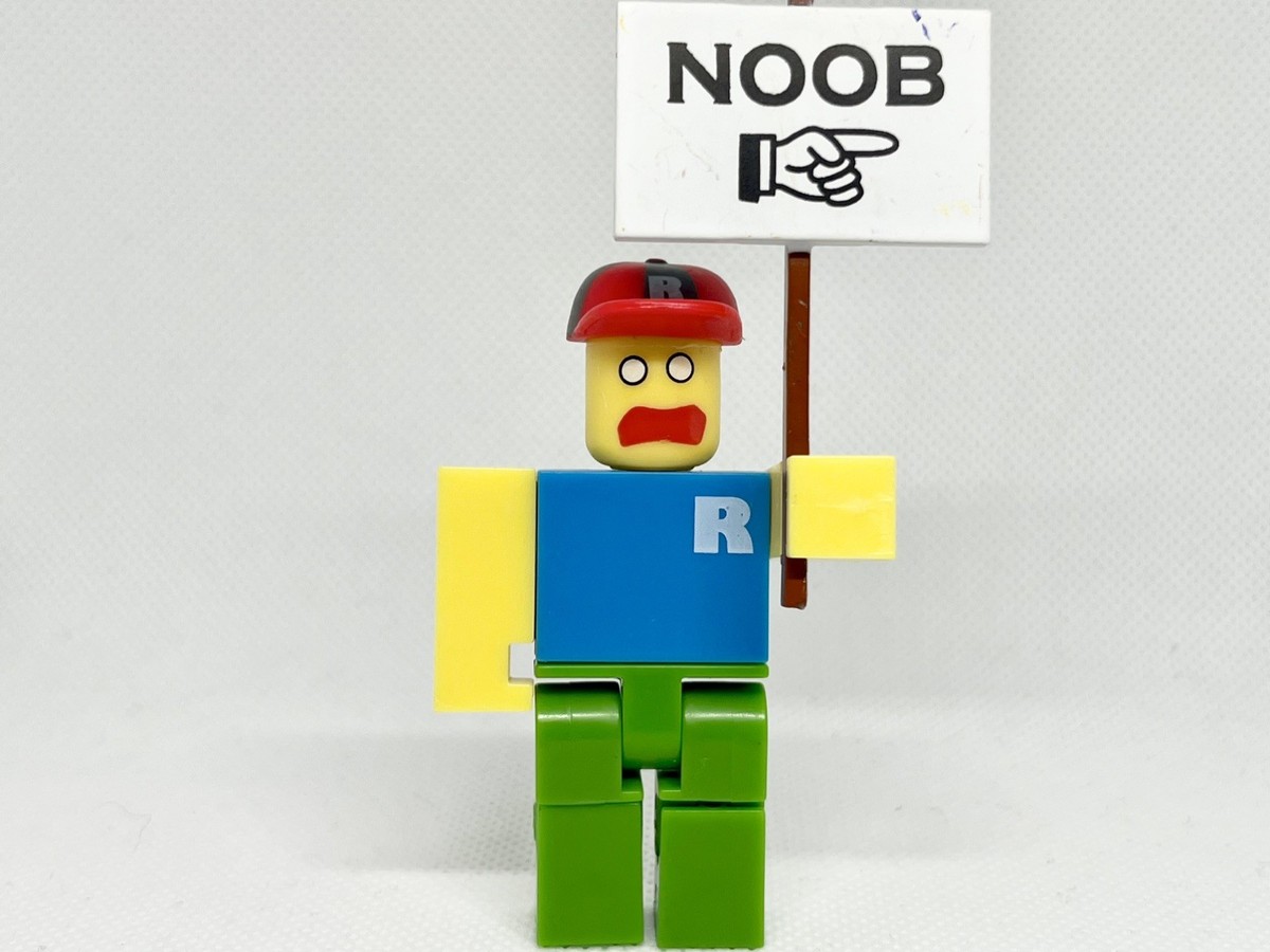 ROBL0X CLASSIC NOOB Series 1 Toy Figure w Hat + Sign NO CODE | eBay