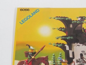 Vintage LEGO 6066 Camouflaged Outpost Forestmen Original Instruction Manual