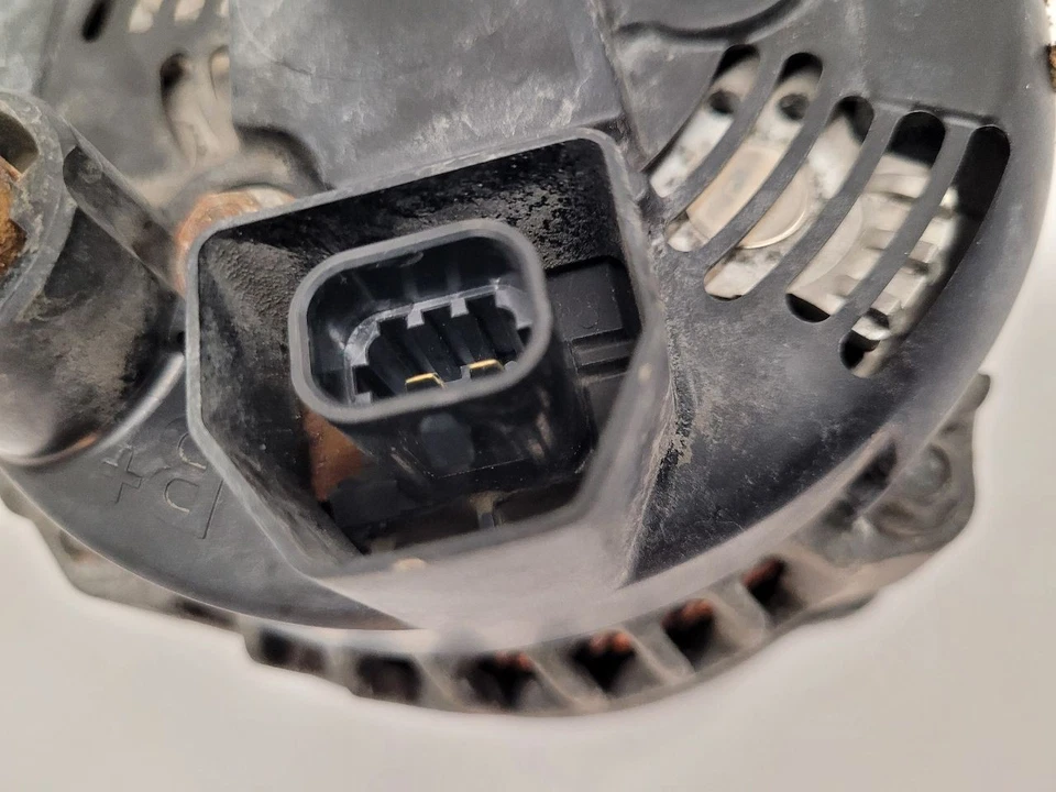 2017 2018 2019 2020 2021 2022 2023 GMC ACADIA Alternator 170 Amp Opt KW7 - Image 3 of 4