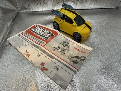 Hasbro 2007 Transformers Animated Deluxe Bumblebee 100% Complete w/Manual Rare