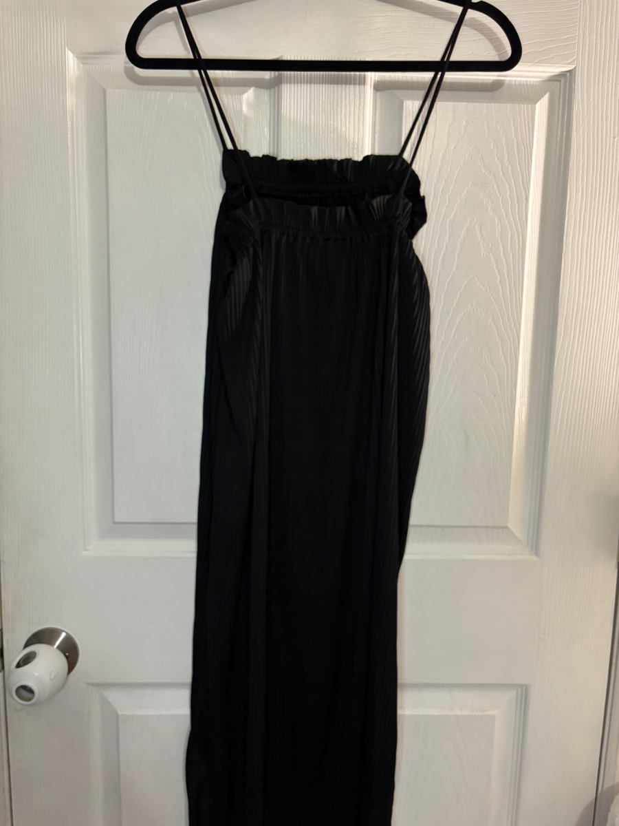 h and m black pleated dress H&M Pleated Mini Dress in Black UFO No More