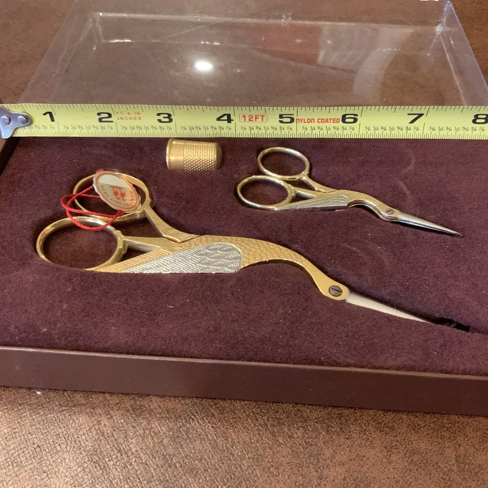ROBERT KLAAS HANDMADE GERMAN SEWING SET 3 PC STORK SCISSORS GOLD PLATED SHEATH - Image 4 of 4