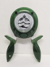 Fiskars Easy Squeeze Ornament Christmas Punch 2009