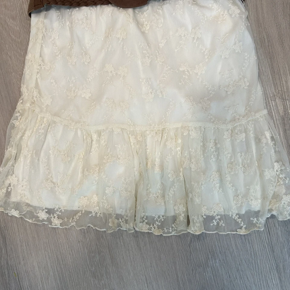 Vestido Delia's de Encaje Para Mujer Pequeño Blanco Marfil Cinturón Boho Volantes Forrado DF Foto 4 de 4