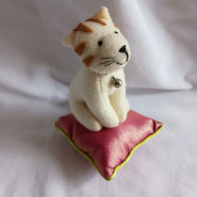 6'' Papyrus Stuffed Plush Felt Cat On Pillow Christmas Tree Ornament Bell New