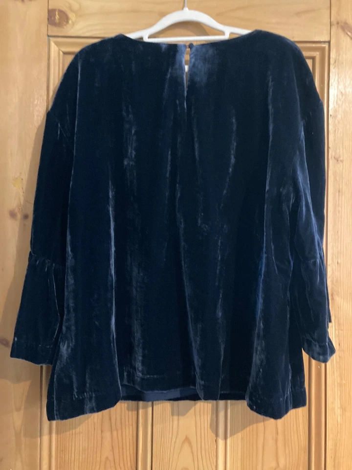 CREW CLOTHING ladies UK 18 very dark blue velvety occasion top. New with tags - Image 2 of 4
